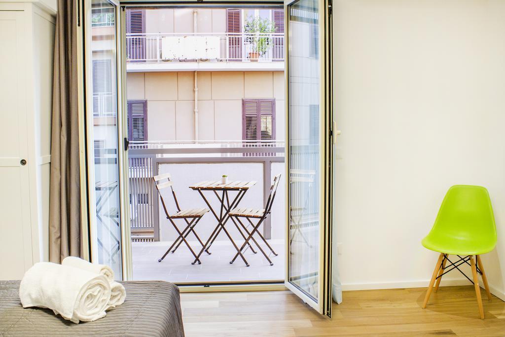 Kalamonjo Suite&Rooms Palermo Bagian luar foto