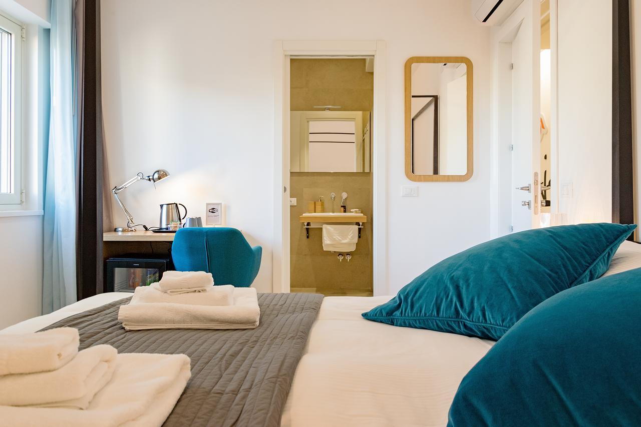 Kalamonjo Suite&Rooms Palermo Bagian luar foto