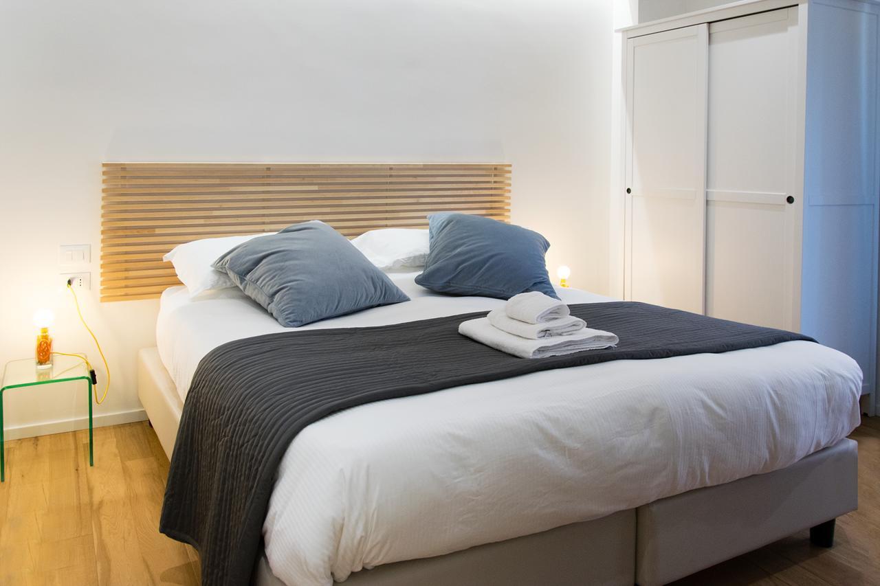 Kalamonjo Suite&Rooms Palermo Bagian luar foto