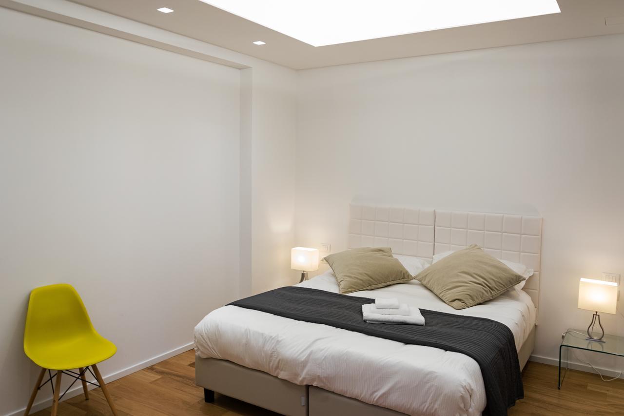 Kalamonjo Suite&Rooms Palermo Bagian luar foto